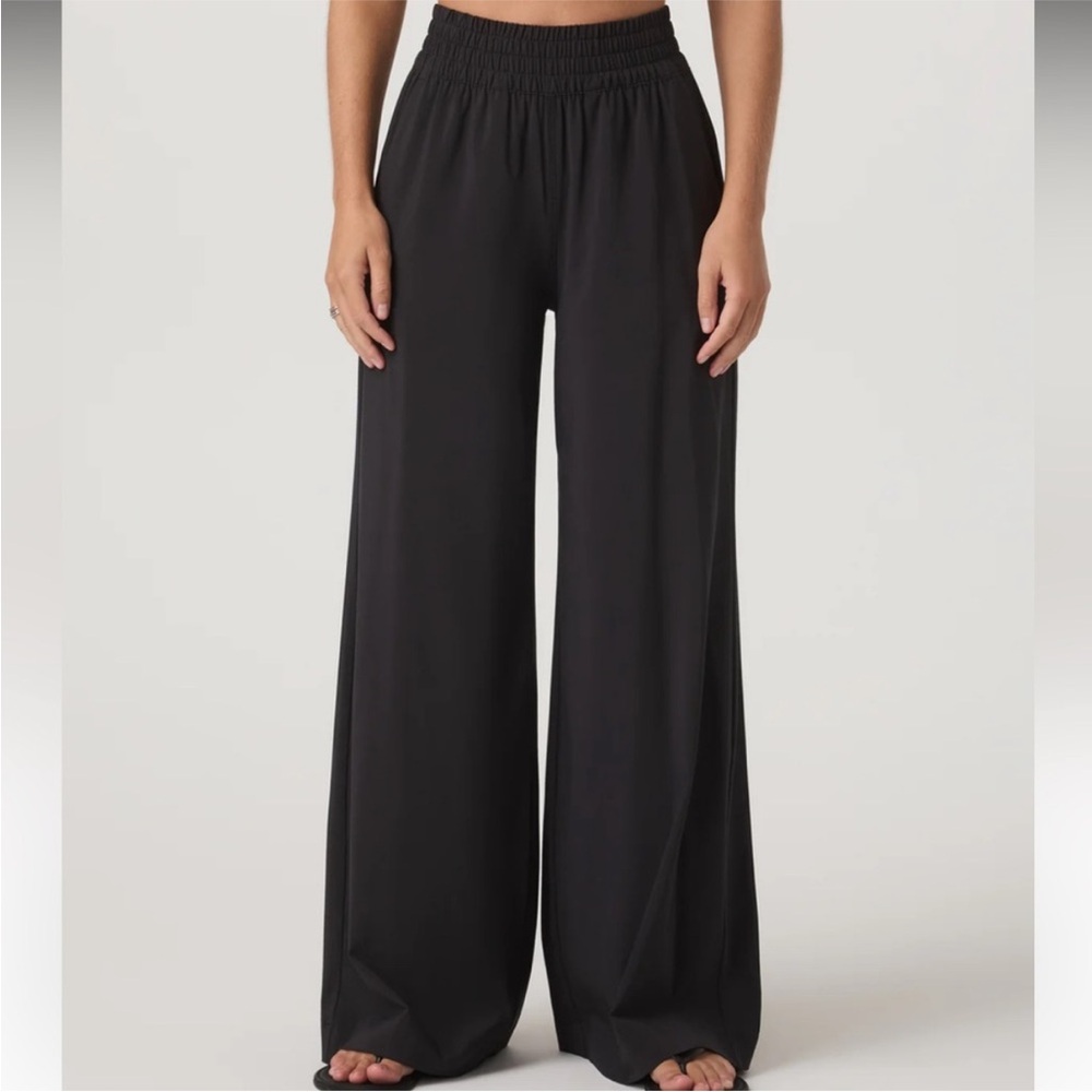 Vuori Villa Black Wide-Leg Pants